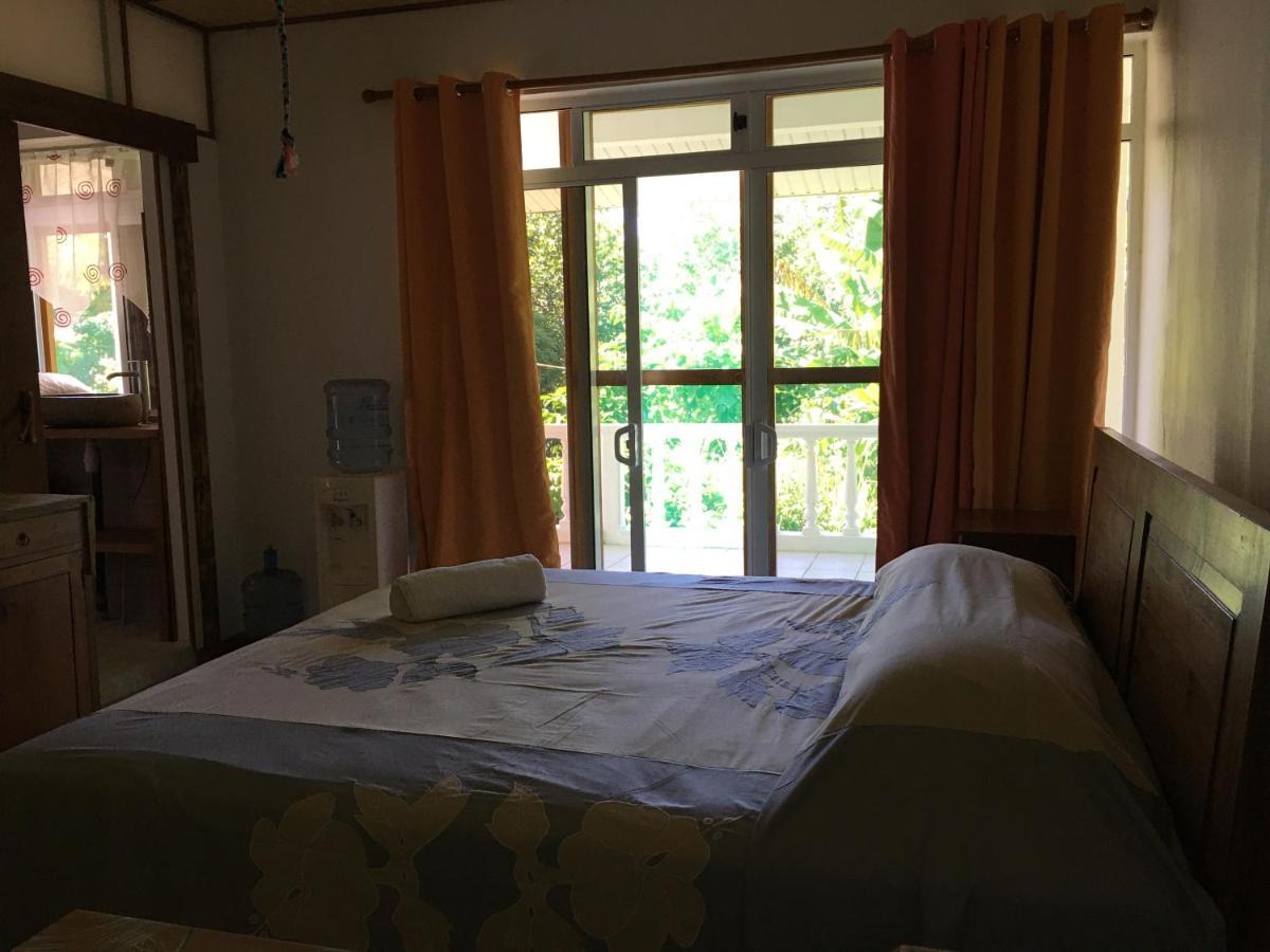 Pension Te Aroha - Te Arii Maatea Esterno foto